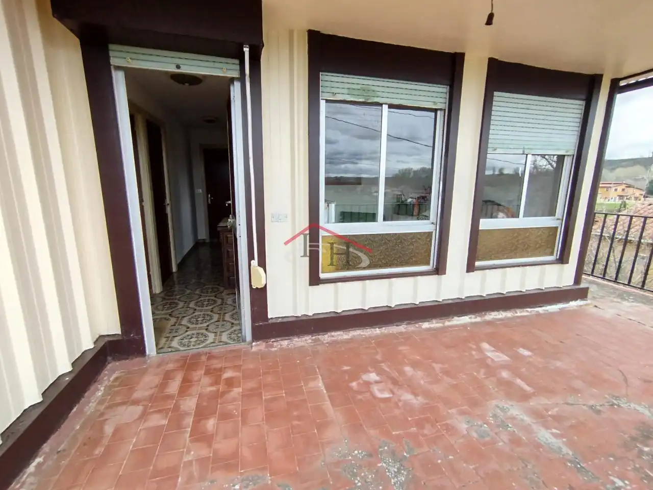 Vista exterior de Casa o xalet en venda en Vegas del Condado amb Calefacció, Jardí privat i Terrassa