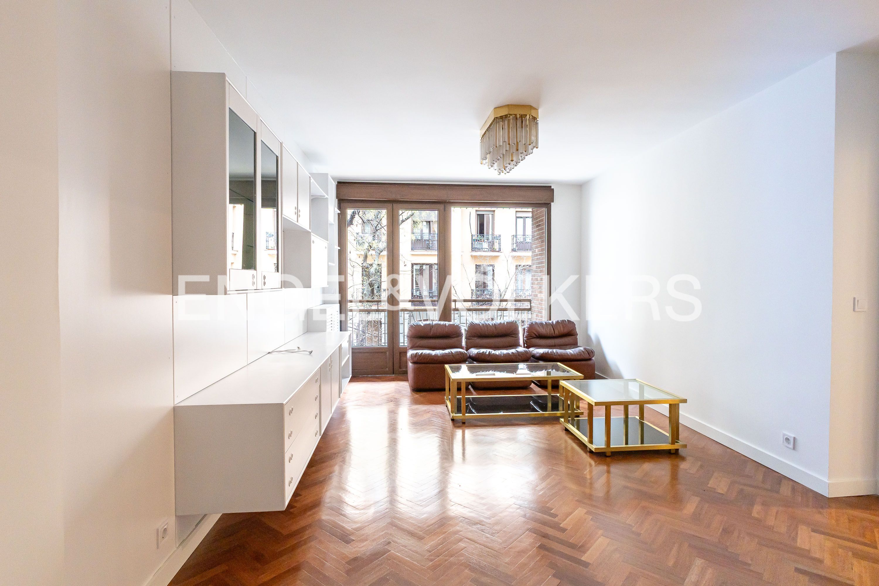 Exterior view of Flat to rent in  Madrid Capital  with Heating, Parquet flooring and Balcony