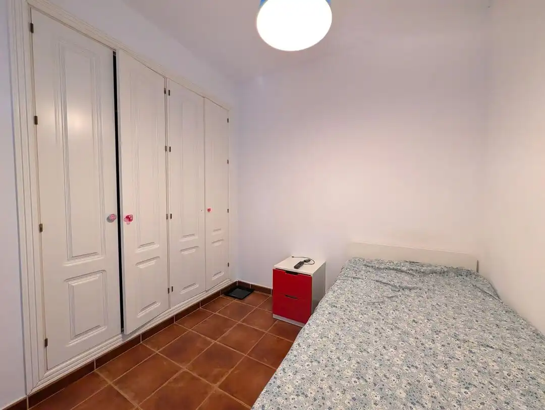 Schlafzimmer von Wohnung zum Verkauf in La Alcaidesa mit Klimaanlage, Heizung und Terrasse