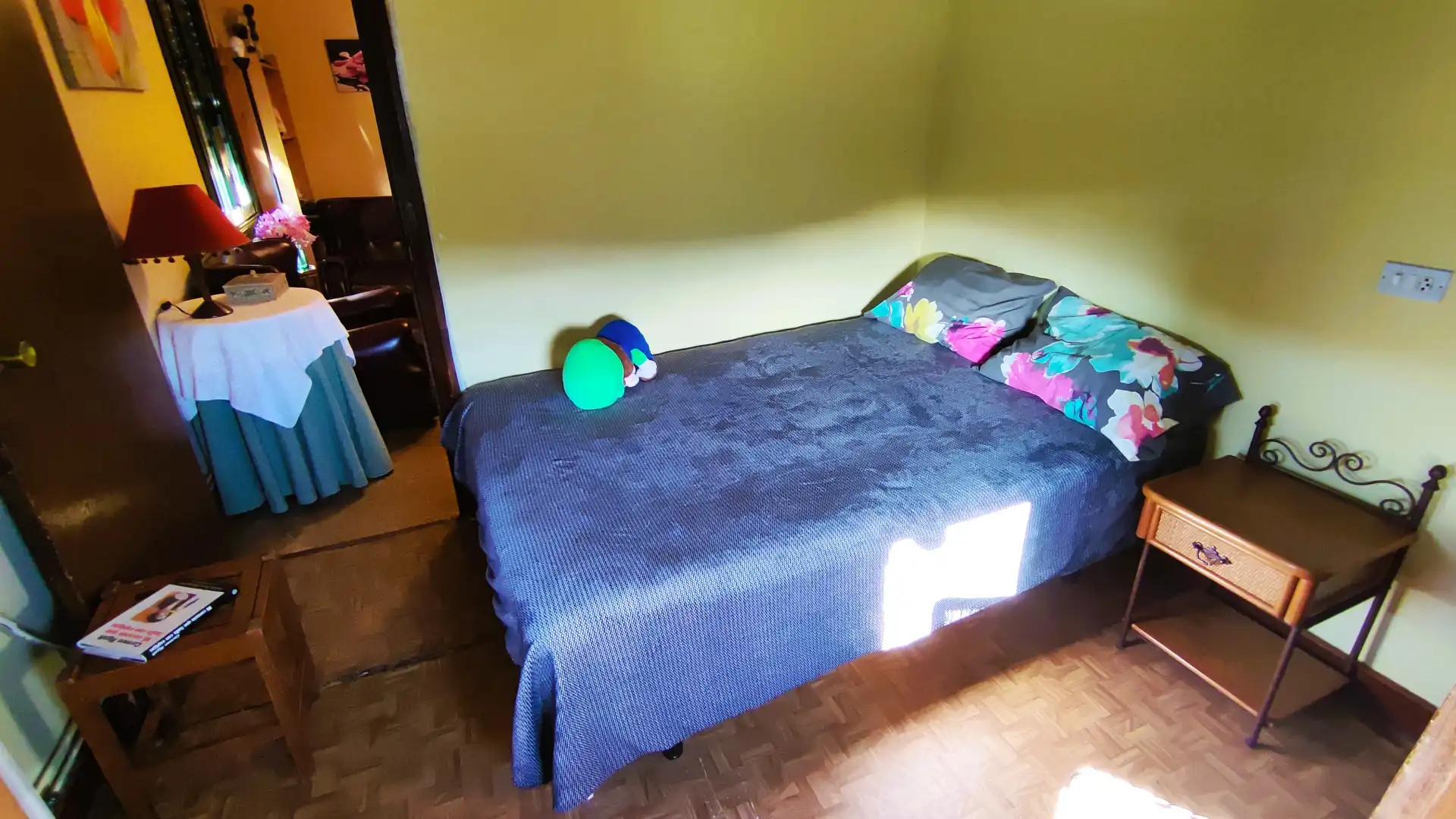 Habitación de Casa adosada en venta en Gondomar con Calefacción, Jardín privado y Parquet