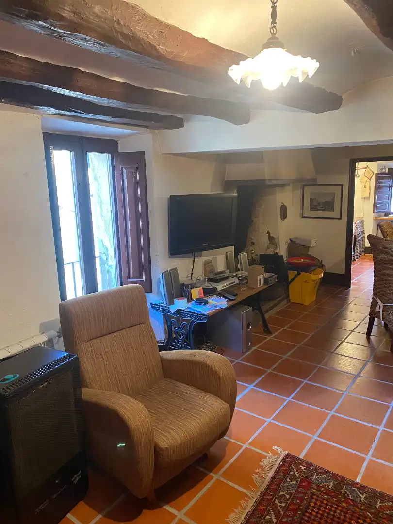 Sala de estar de Finca rústica en venta en Riudecanyes con Calefacción, Terraza y Amueblado