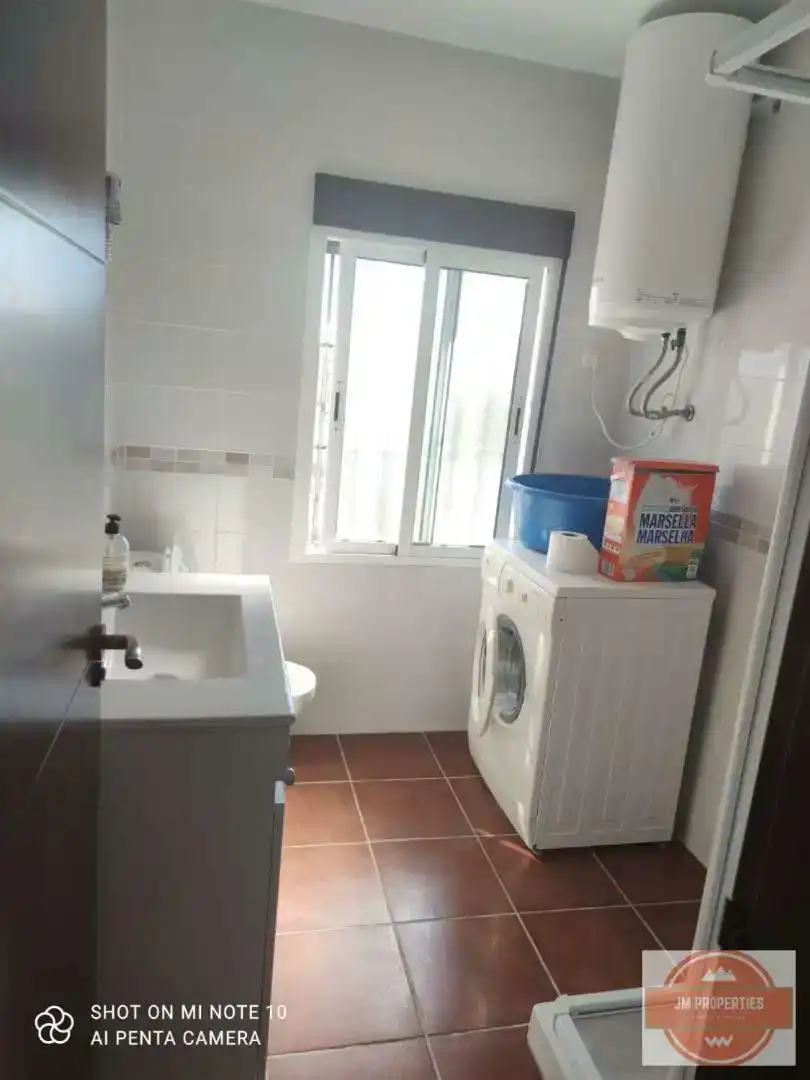 Baño de Terreno en venta en Almáchar, Málaga