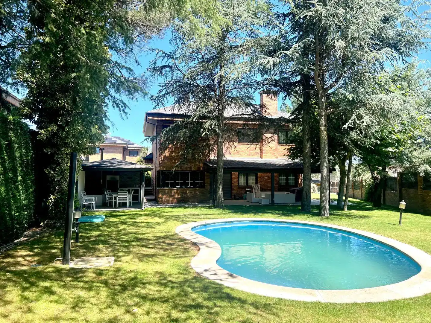 Jardí de Pis en venda en Guadarrama amb Aire condicionat i Piscina