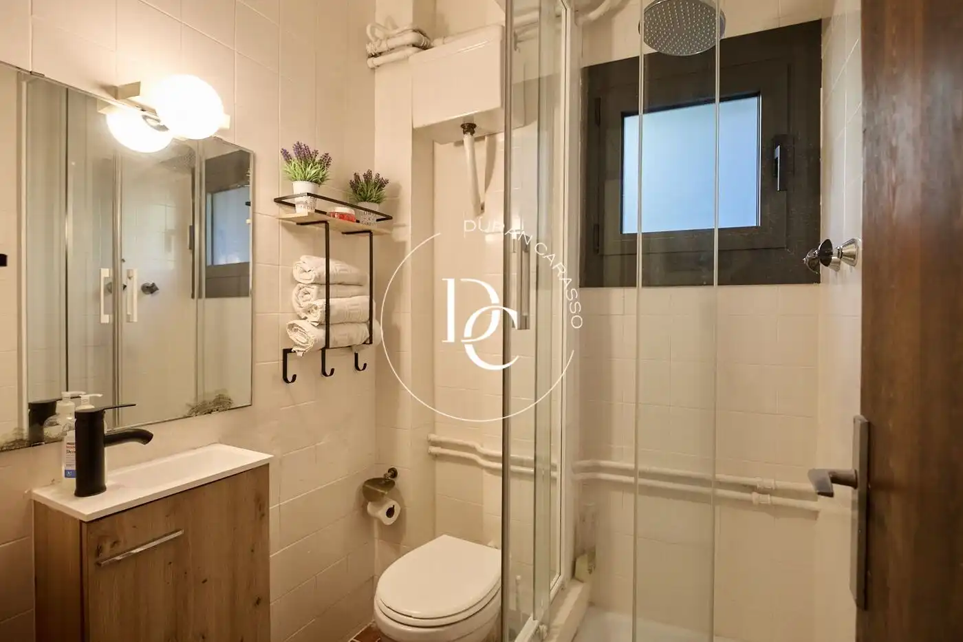 Baño de Piso en venta en Alp con Calefacción, Terraza y Amueblado