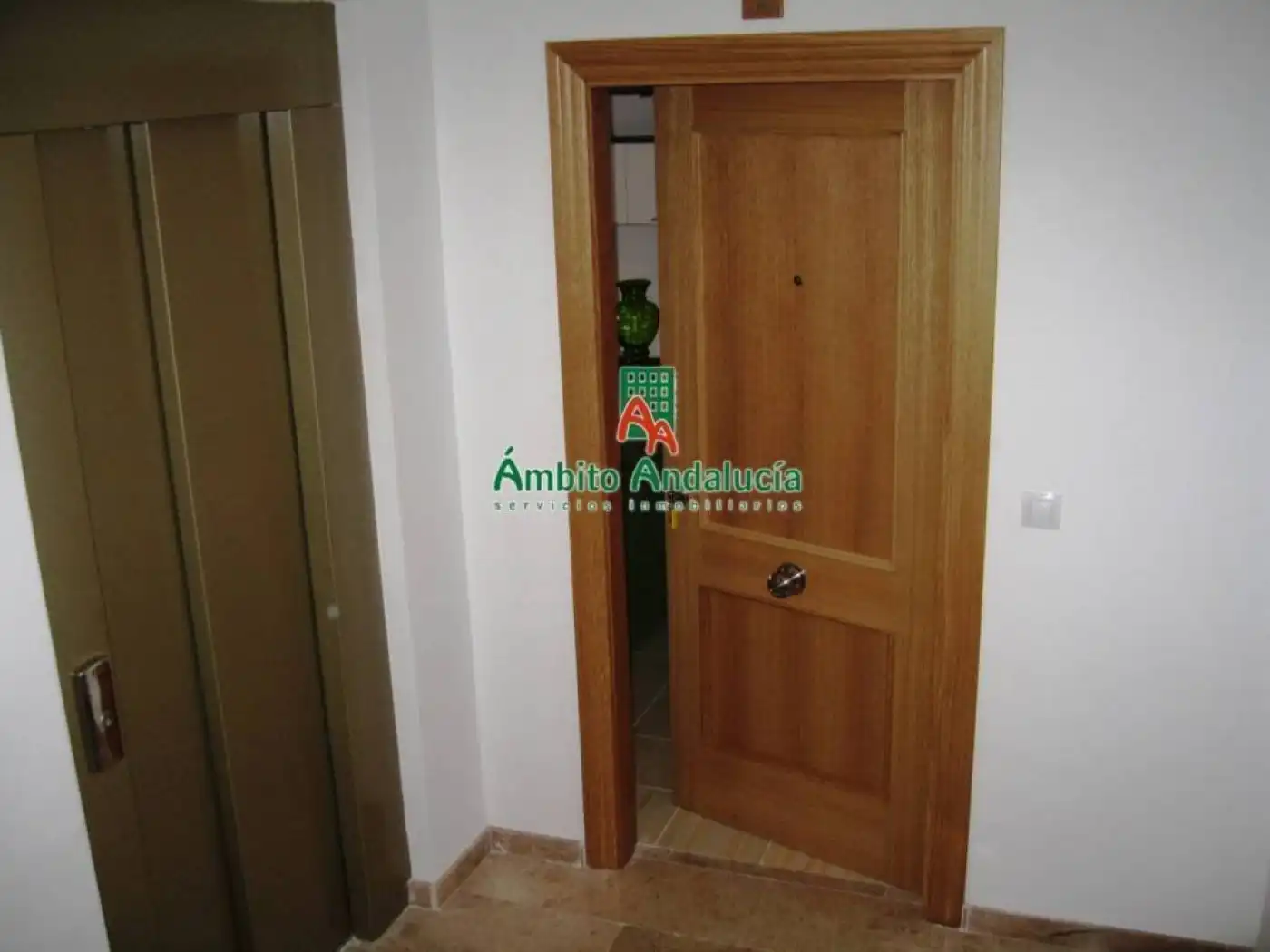 Piso en venta en Santiago-Pontones con Terraza, Amueblado y Balcón