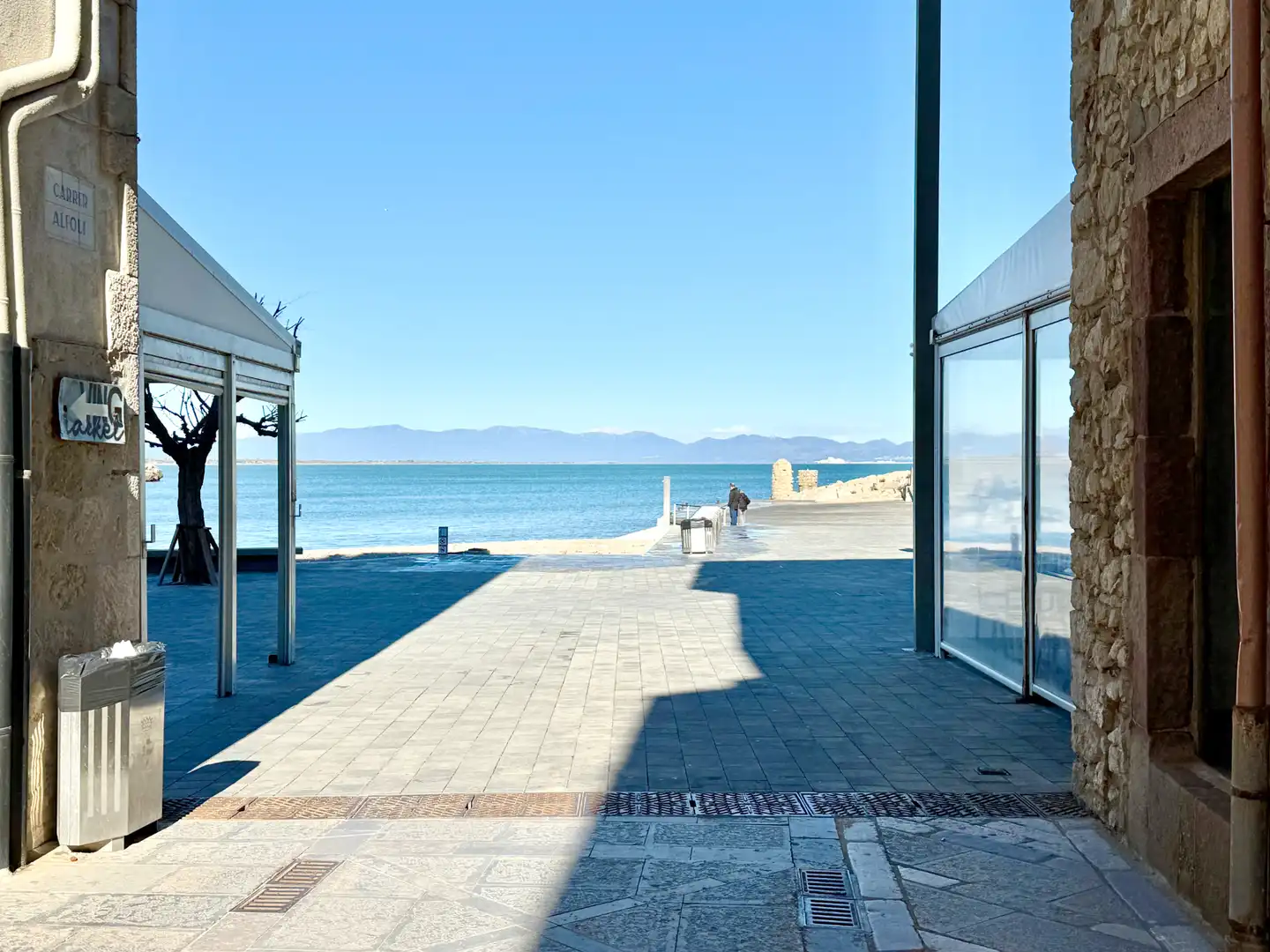 Außenansicht von Wohnungen zum Verkauf in L'Escala mit Heizung und Möbliert