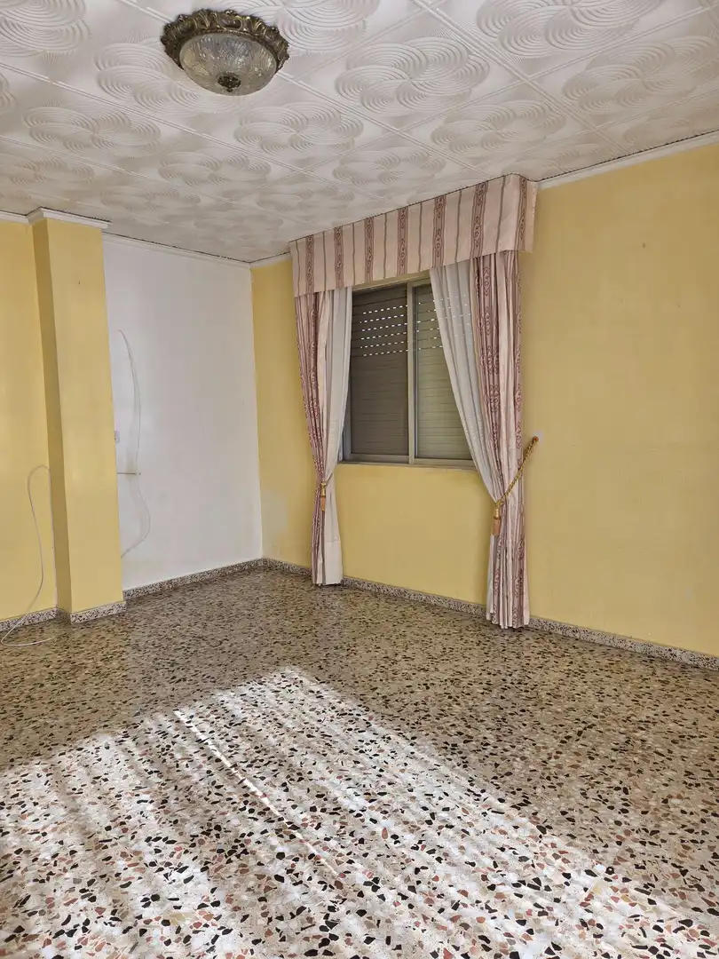 Habitación de Piso en venta en Tavernes de la Valldigna con Aire acondicionado