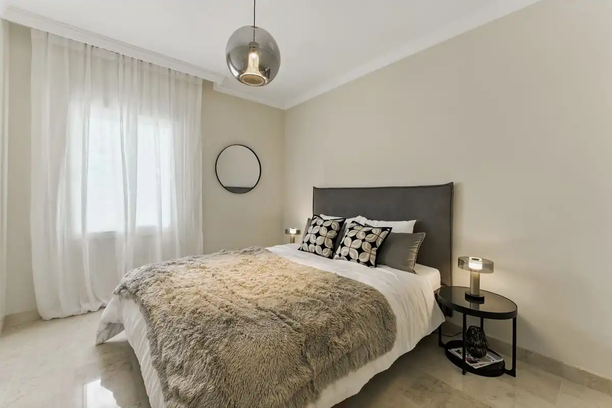 Apartamento de alquiler en Nagüeles Alto