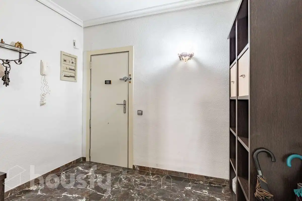 Flat for sale in Pallejà  with Air Conditioner, Heating and Balcony