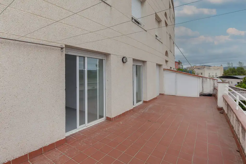 Außenansicht von Wohnung zum Verkauf in Tordera