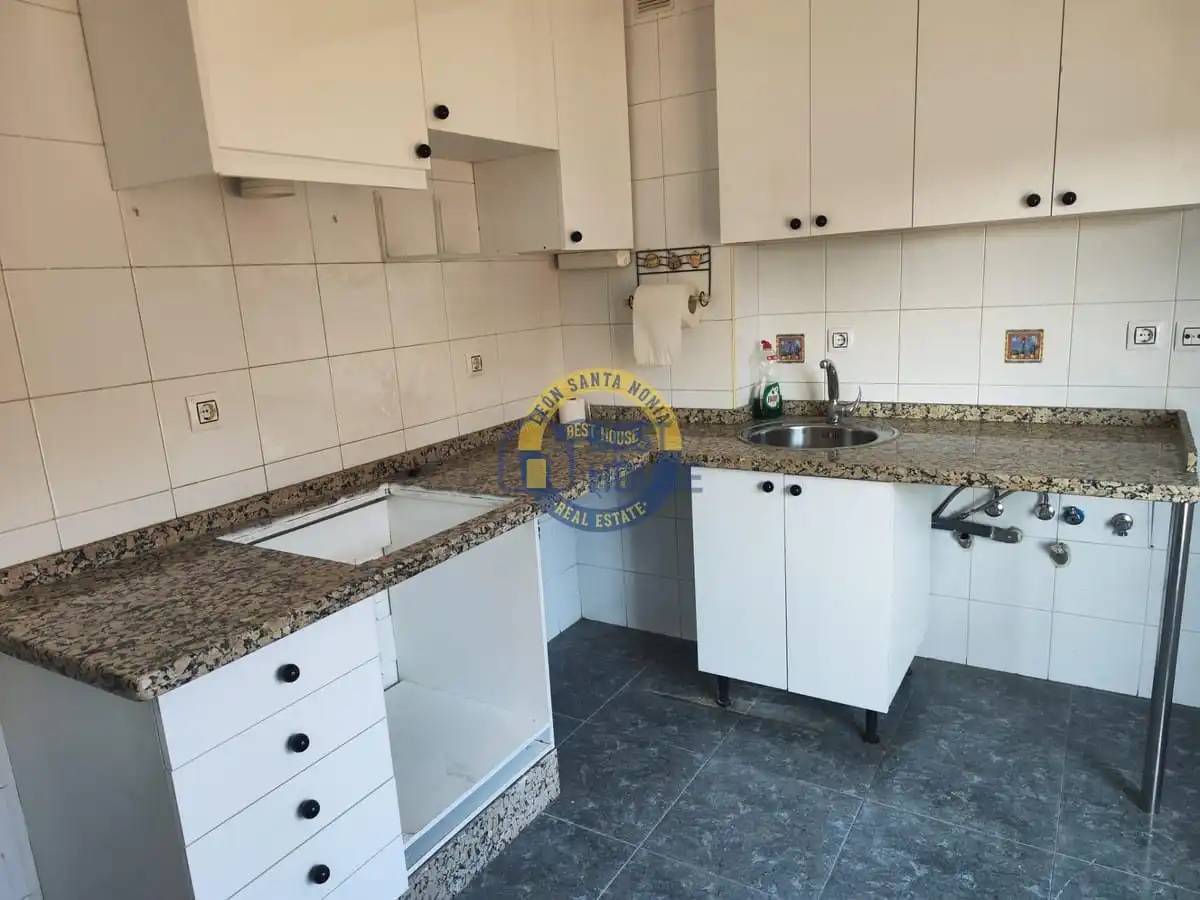 Flat with lift for sale in Trobajo del Camino, imagen 9