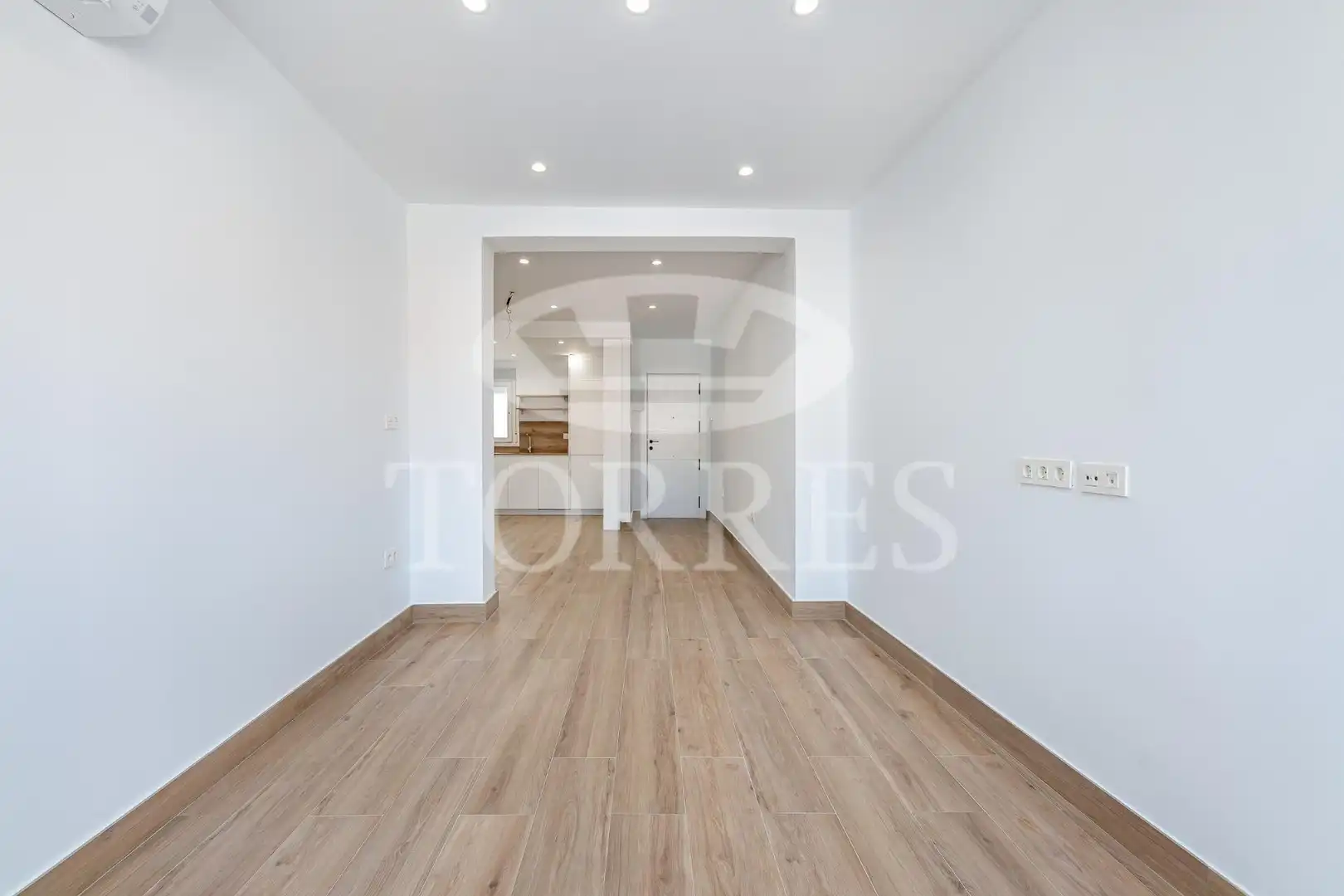 Bedroom of Flat for sale in Málaga  with Air Conditioner
