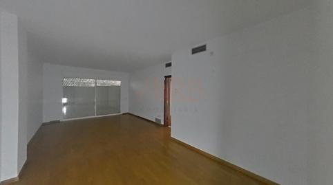 Foto 3 de Piso en venta en Avenida Constitucio, 97, Centre, Castelldefels
