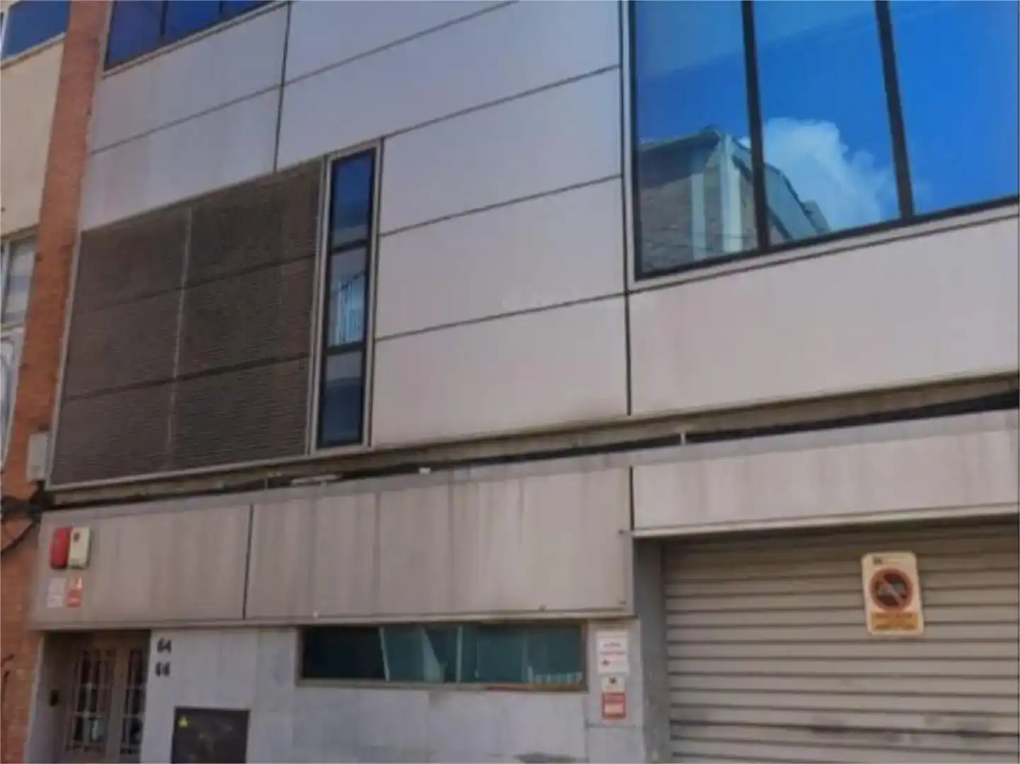 Exterior view of Industrial buildings for sale in Terrassa