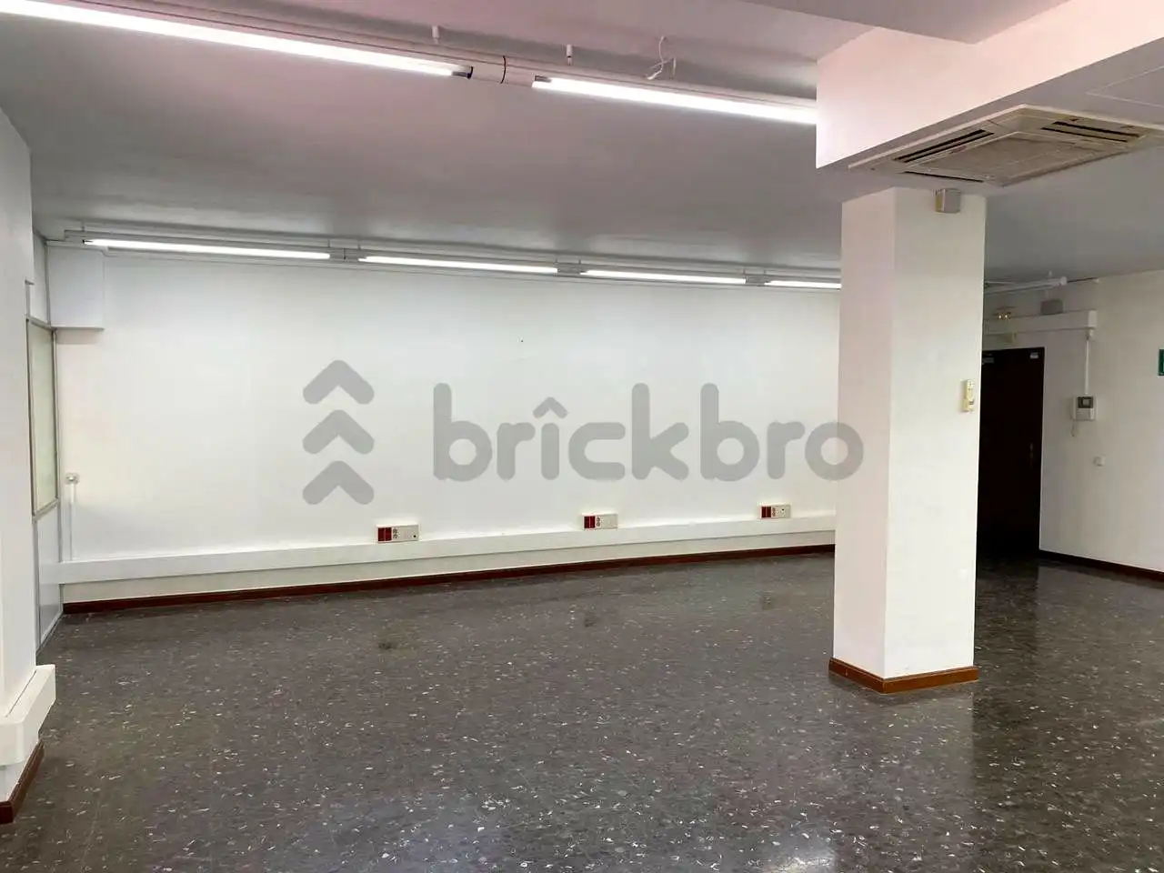 Oficina en venta en Barcelona con Aire acondicionado y Calefacción