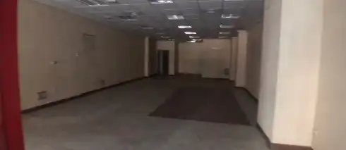 Local comercial en venda a Centro, imagen 4
