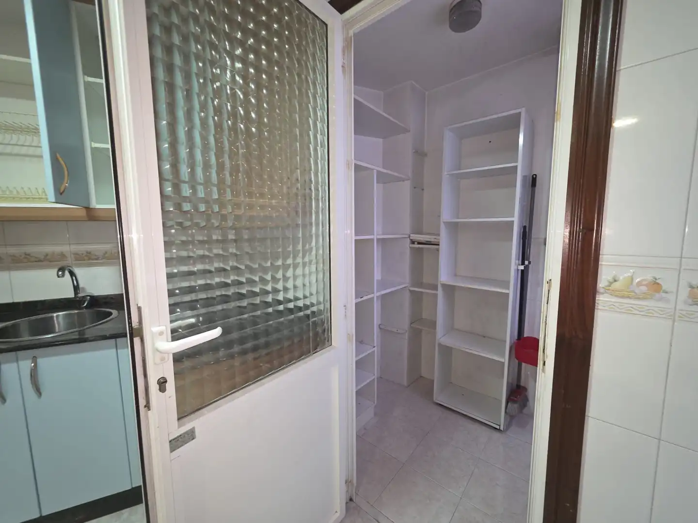 Piso de alquiler en Ponteareas con Calefacción, Parquet y Trastero