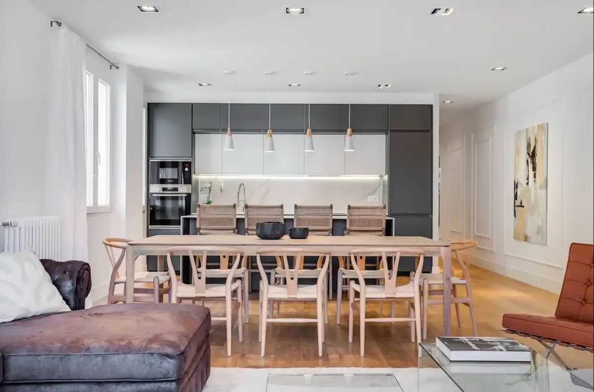 Comedor de Piso de alquiler en Madrid con Aire acondicionado, Calefacción y Terraza