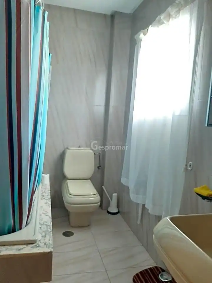 Bathroom of Flat for sale in Castro Caldelas  with Heating, Terrace and Storage room