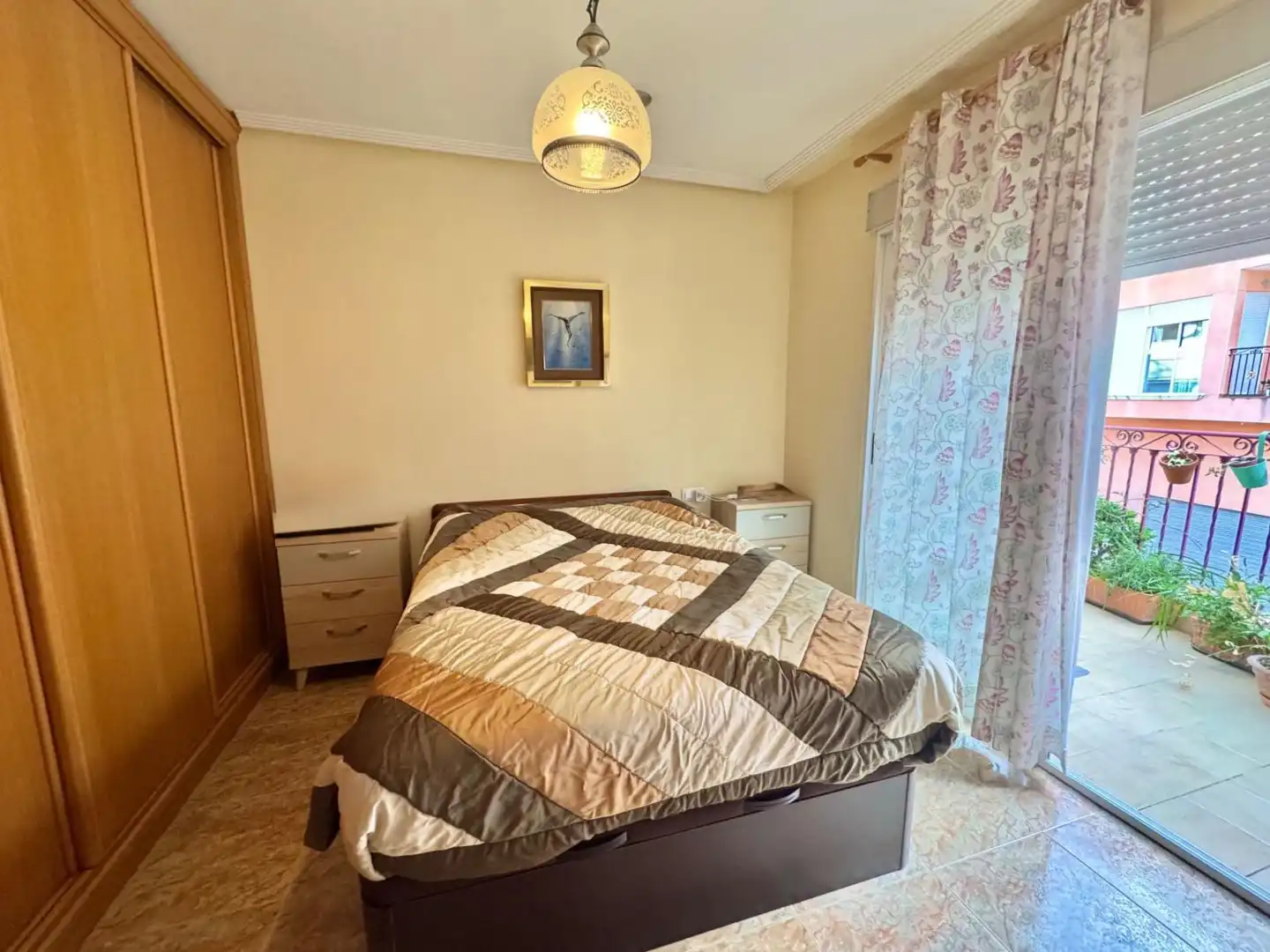 Dormitori de Casa o xalet en venda en Orihuela amb Aire condicionat, Terrassa i Traster