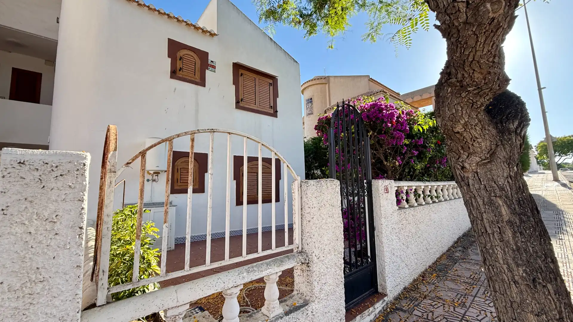 Außenansicht von Wohnung zum Verkauf in Mazarrón mit Abstellraum, Möbliert und Balkon