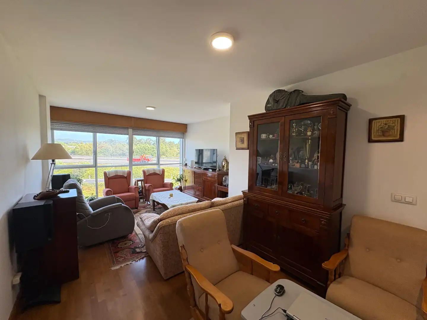 Sala de estar de Piso en venta en Narón con Calefacción, Trastero y Amueblado