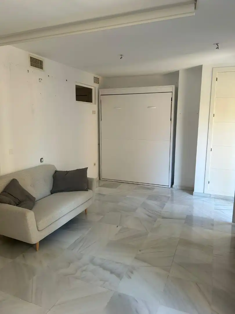 Estudi amb terrassa de lloguer a Calle Martínez Maldonado 1, imagen 8