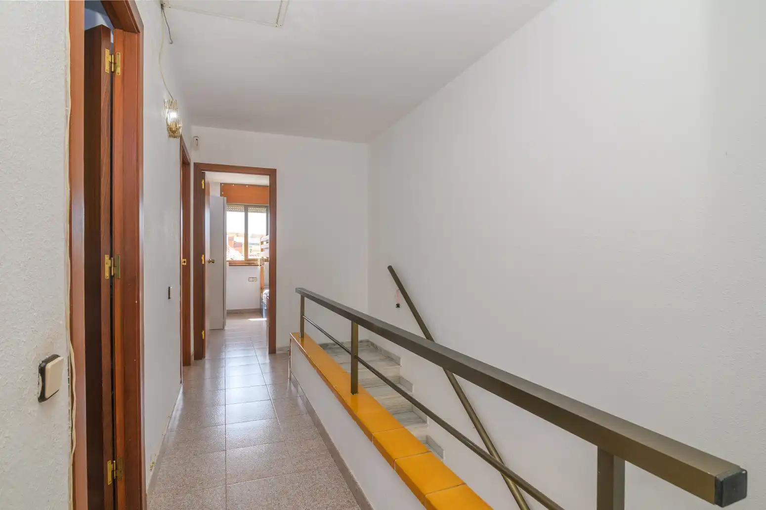 Casa adosada en venda en Sant Boi de Llobregat amb Aire condicionat i Terrassa