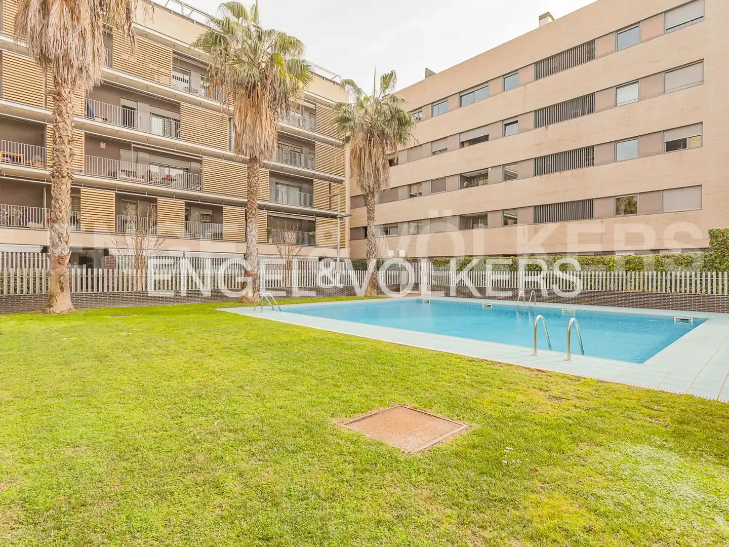 Piso con balcón en venta en Turó de Can Mates, imagen 3