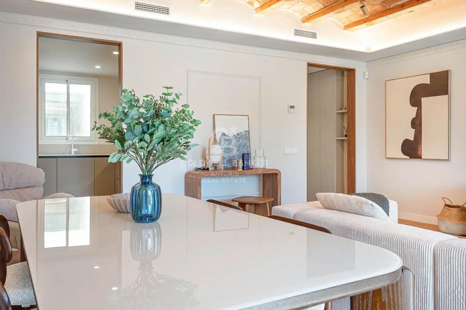 Wohnzimmer von Wohnung zum Verkauf in Barcelona mit Klimaanlage, Parkett und Terrasse