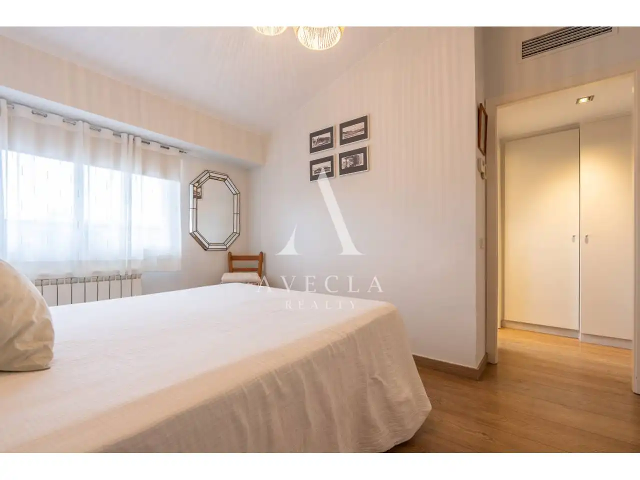 Bedroom of Detached homes for sale in Sant Cugat del Vallès  with Air Conditioner, Heating and Parquet flooring