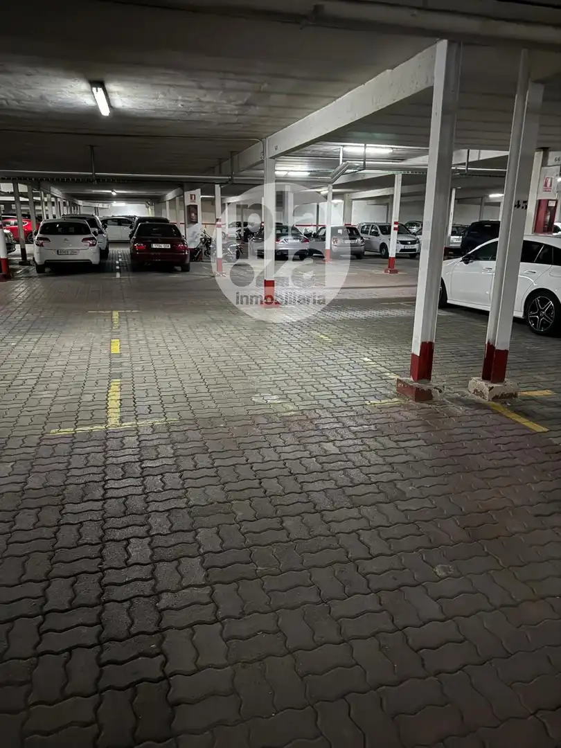 Parking of Flat for sale in Burgos  with Heating