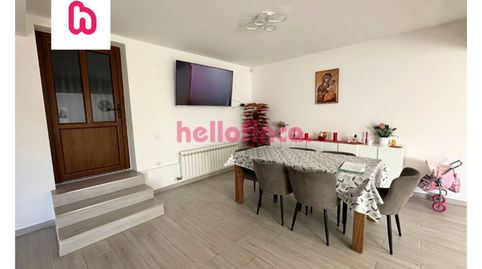 Photo 3 of Single-family semi-detached for sale in Avenida Atlantida, Sant Pere de Torelló, Barcelona