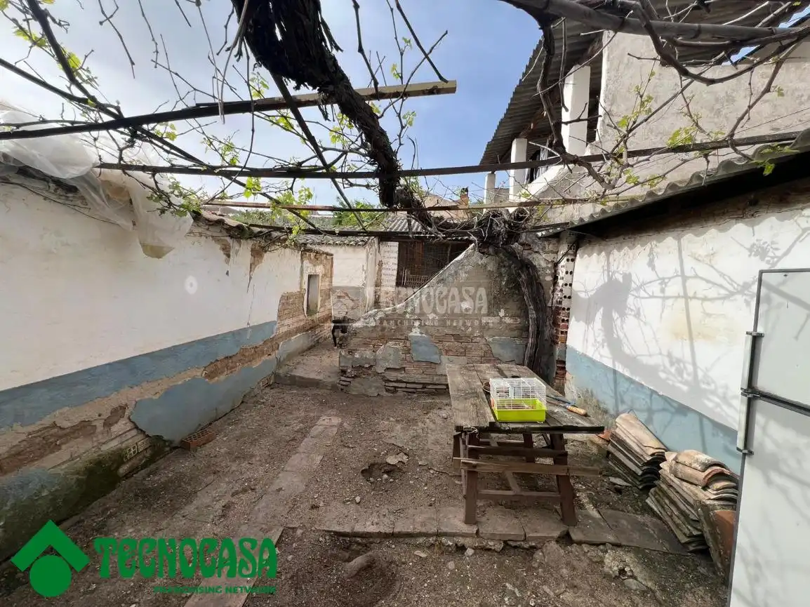 House with garden for sale in La Puebla de Montalbán, imagen 33