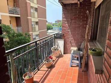 Appartamento con balcone in vendita a Centre - Sant Josep - Sanfeliu