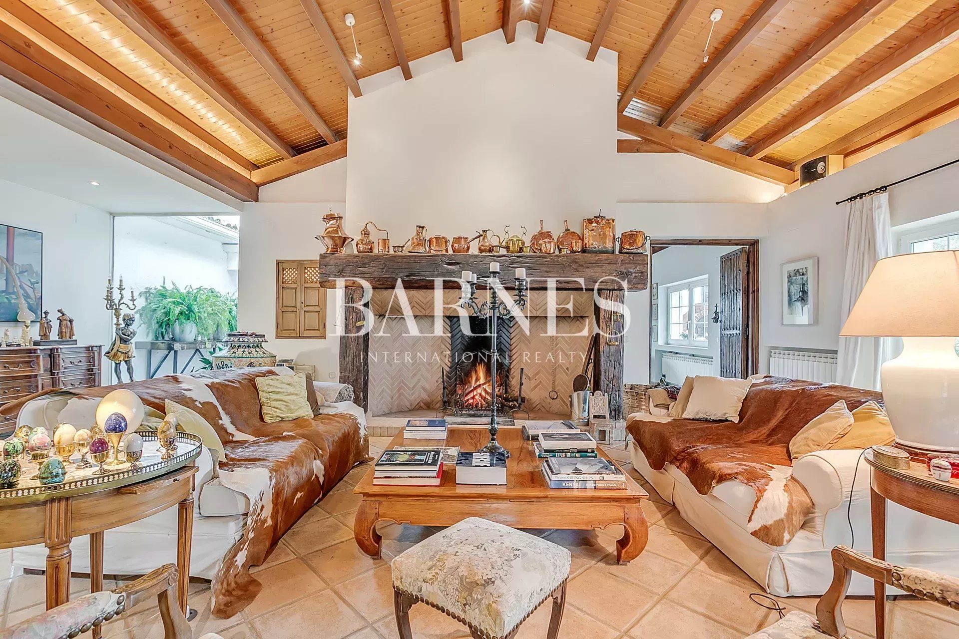 Living room of Country house for sale in Chapinería  with Air Conditioner, Heating and Swimming Pool