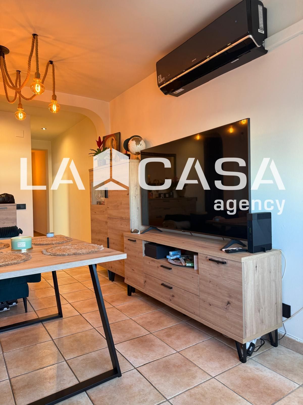 Flat for sale in Dos Hermanas  with Air Conditioner and Terrace