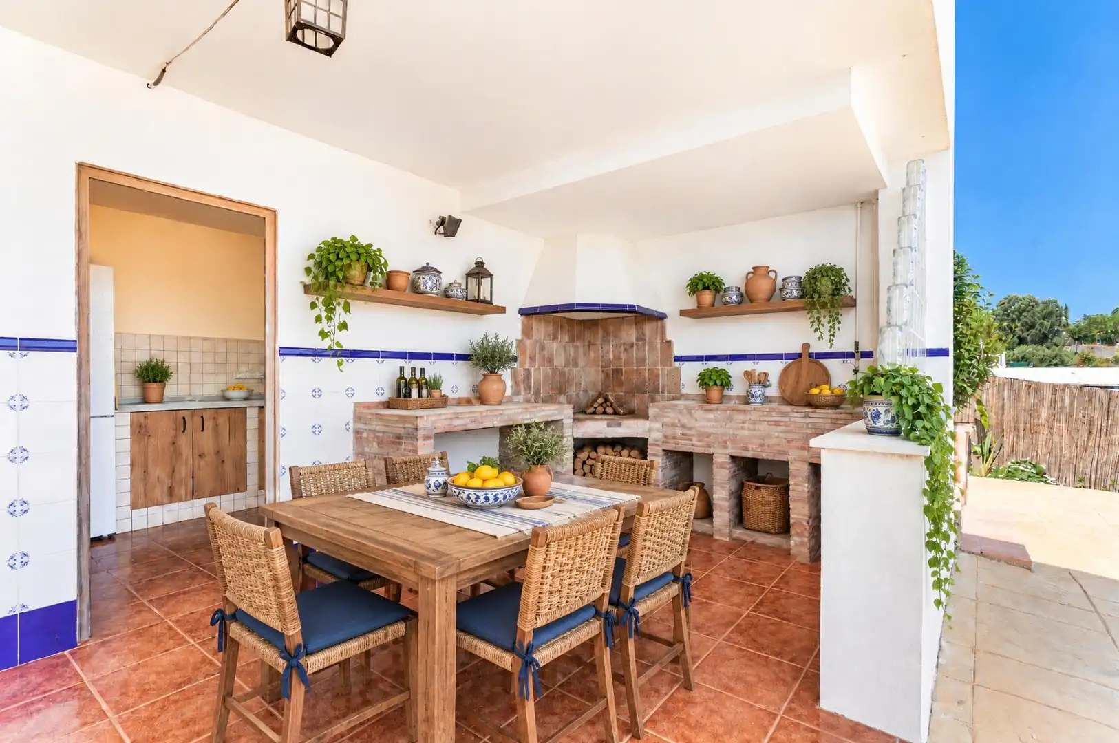 Cuina de Casa o xalet en venda en Turís amb Aire condicionat, Jardí privat i Terrassa