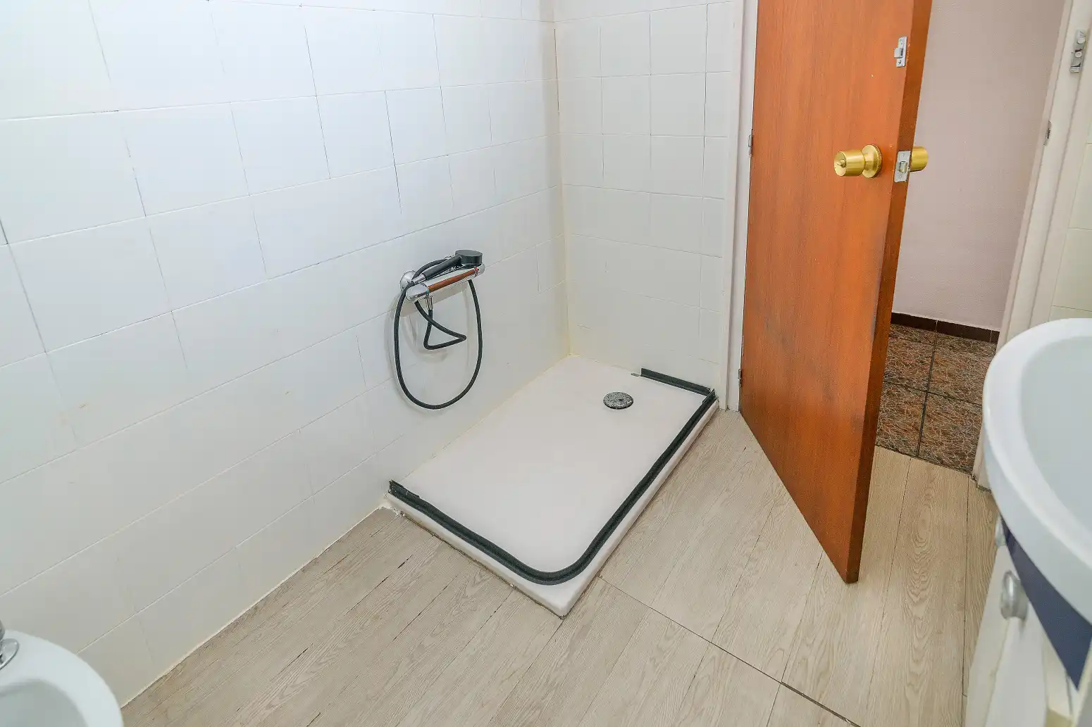 Baño de Piso en venta en Viladecans con Calefacción, Terraza y Balcón