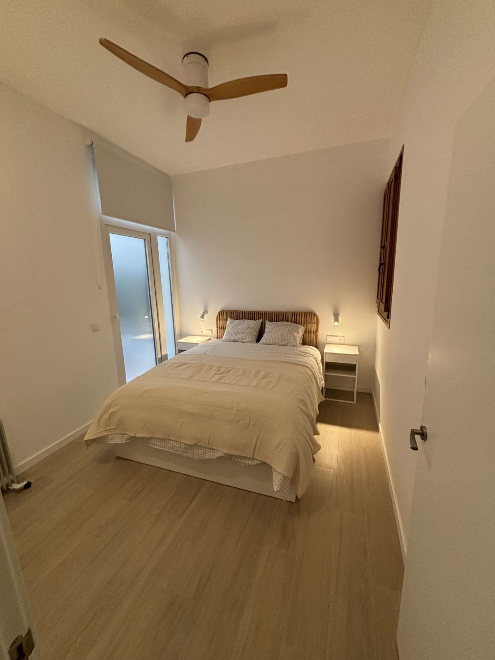 Dormitori de Estudi per a compartir en  Valencia Capital amb Aire condicionat i Terrassa