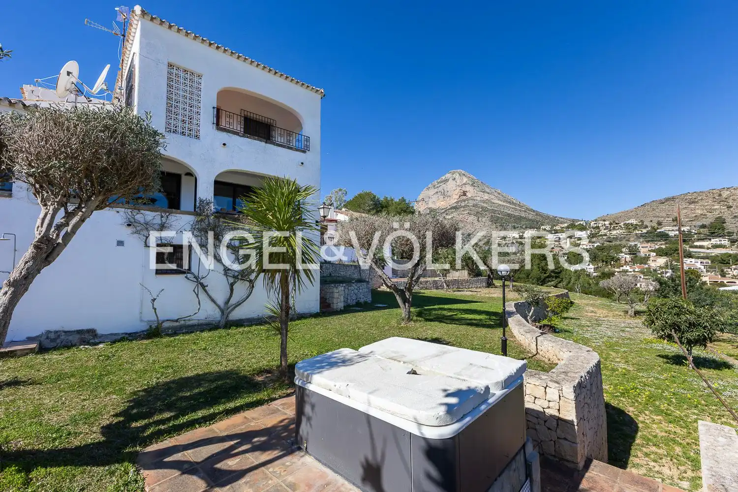 Exterior view of Houses for sale in Jávea / Xàbia  with Air Conditioner, Heating and Private garden