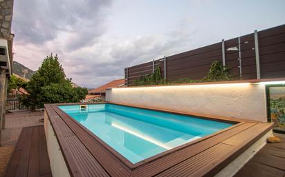 Piscina de Casa o xalet en venda en Nívar amb Aire condicionat, Terrassa i Piscina