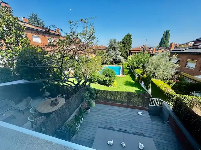 Jardín de Casa adosada en venta en Sant Cugat del Vallès con Aire acondicionado, Calefacción y Parquet