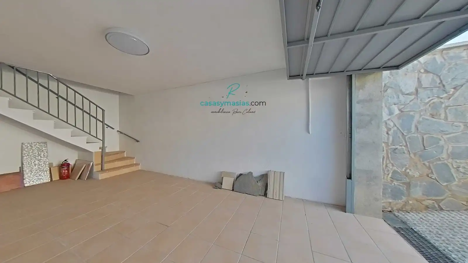 Casa o chalet en venta en Sant Cugat Sesgarrigues con Aire acondicionado, Calefacción y Jardín privado