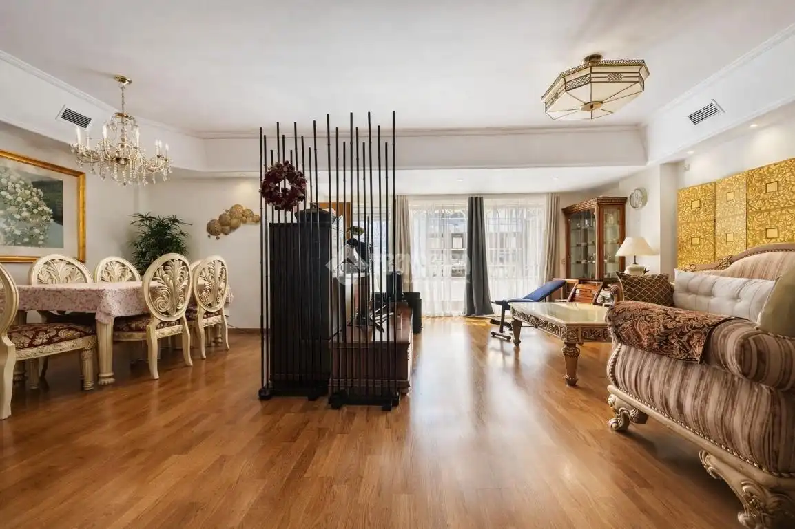 Living room of Detached homes for sale in Madrid  with Air Conditioner and Balcony