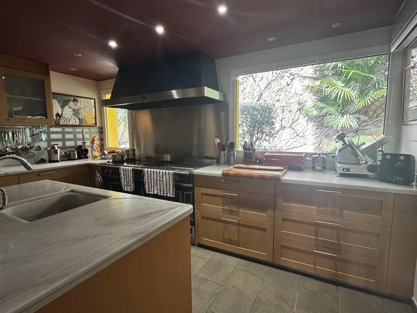 Cocina de Casa o chalet en venta en Badalona con Aire acondicionado, Calefacción y Jardín privado