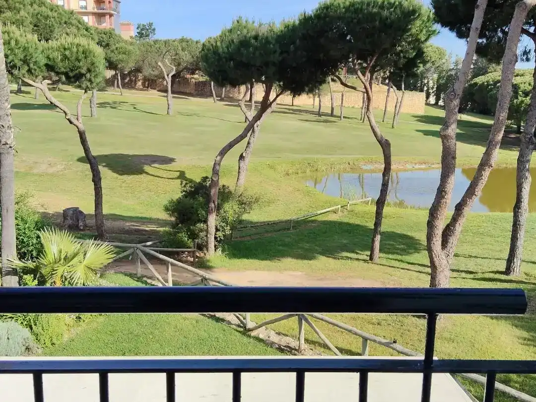 Jardín de Piso en venta en Islantilla con Aire acondicionado, Jardín privado y Piscina