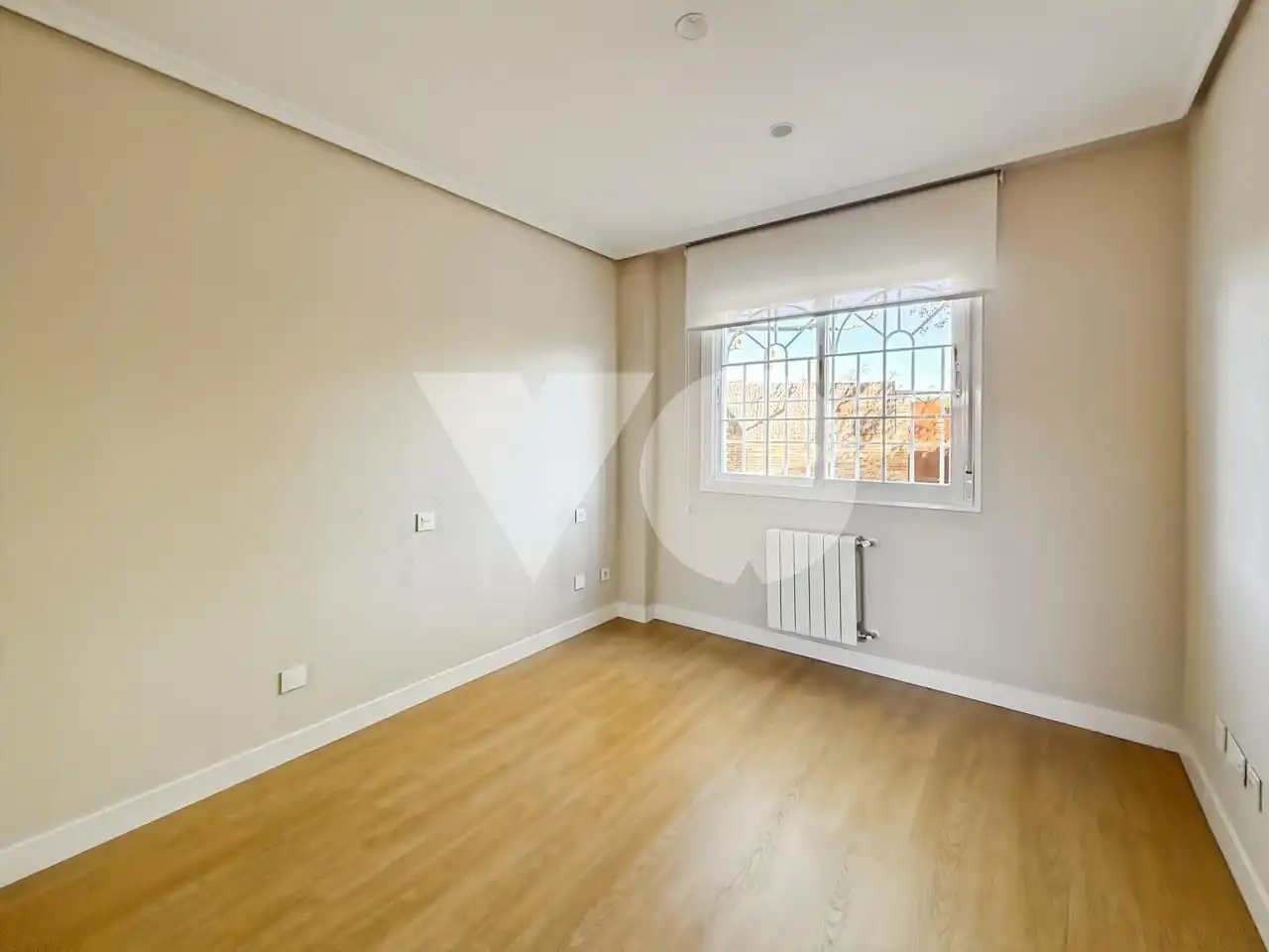 Schlafzimmer von Erdgeschoss zur Miete in Majadahonda mit Heizung, Privatgarten und Terrasse