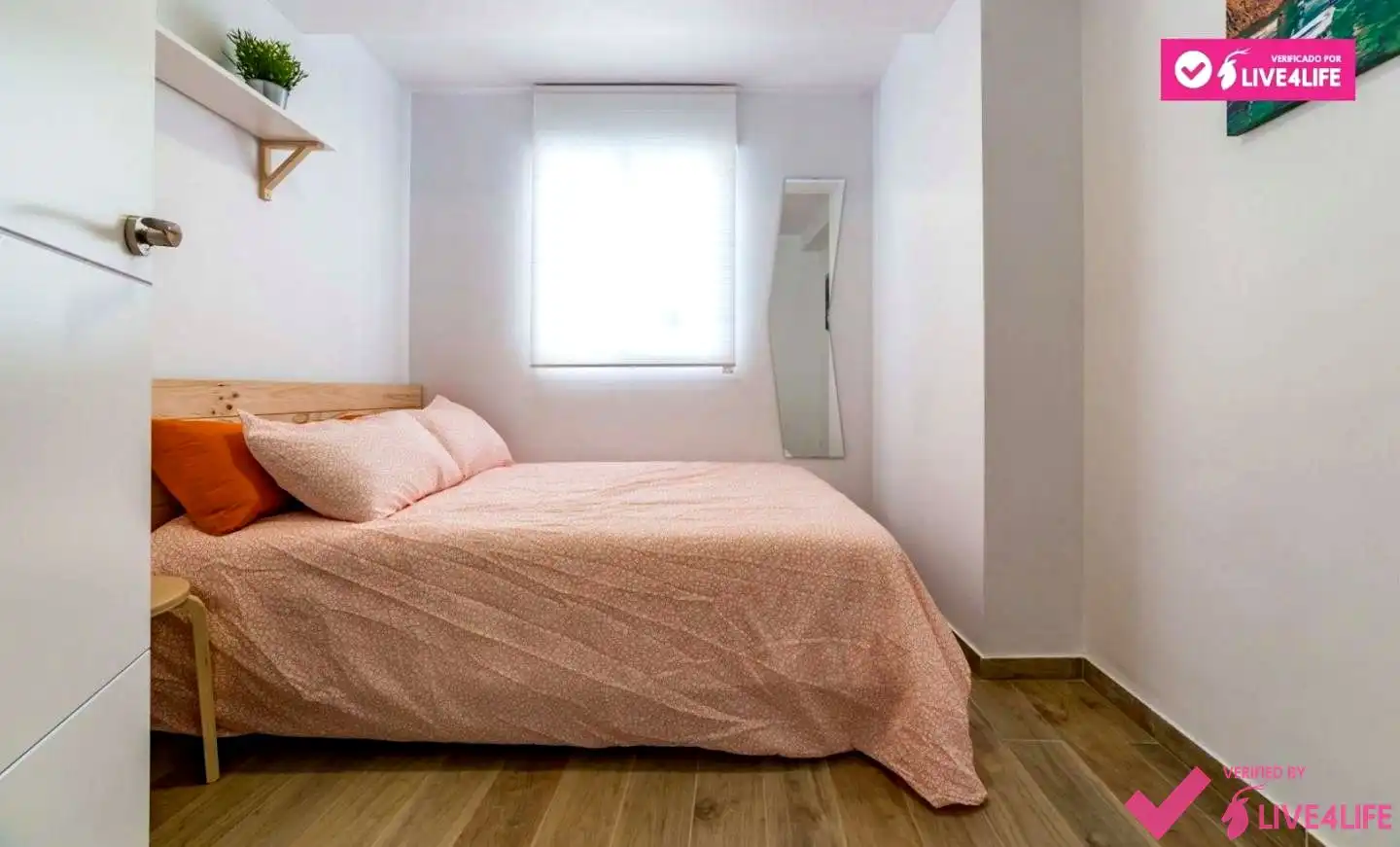 Bedroom of Flat for rent in Valencia  with Furnished