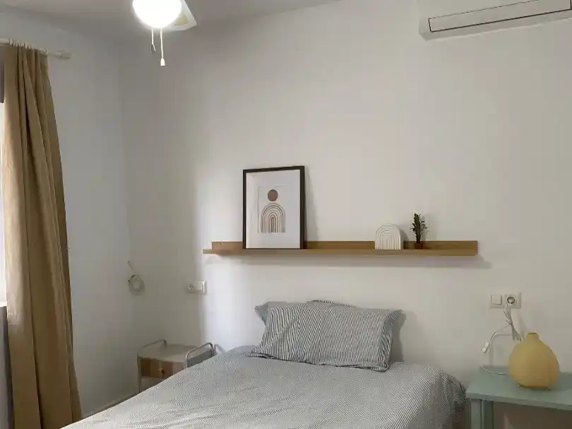 Dormitori de Casa adosada de lloguer en Pulpí amb Aire condicionat, Traster i Moblat